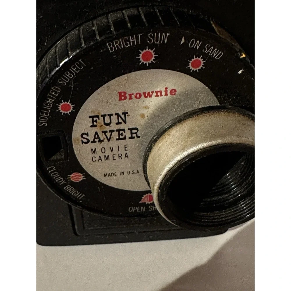 Kodak Brownie Fun Saver 8mm Cine Film Motion Picture Camera Untested Vintage USA